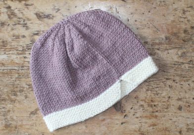 Bonny baby hat – free knitting pattern